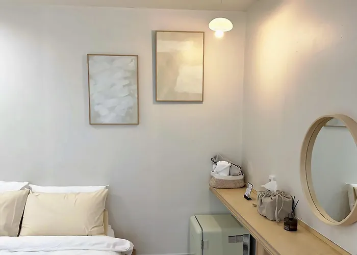 Station Zzzarm , 잠 Hotel Ciudad Metropolitana de Busan