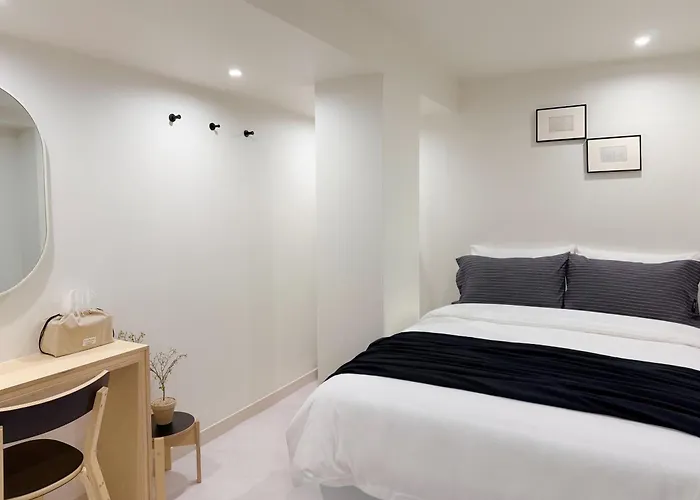 Station Zzzarm , 잠 Hotel Ciudad Metropolitana de Busan