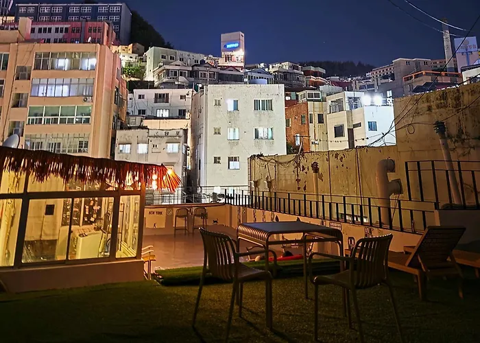 Station Zzzarm , 잠 Hotel Ciudad Metropolitana de Busan